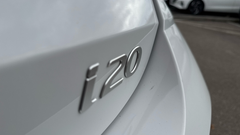 Hyundai i20 1.0T GDi Advance [Nav] 5dr Petrol Hatchback